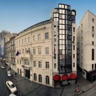 Il Ramada by Wyndham Istanbul Pera offre comfort moderni nel cuore di Beyoğlu, vicino a Taksim e Galata, con spa, ristorante e vista panoramica sulla città.
