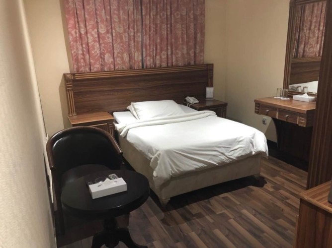 Julphar Hotel - Immagine 4