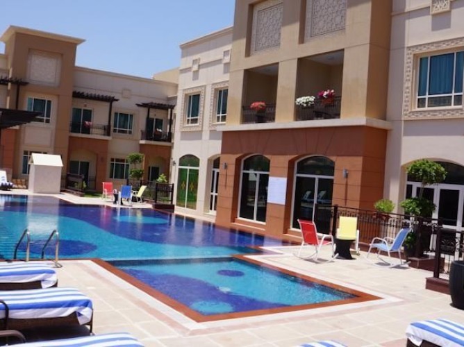 Ramada Hotel & Suites Ras Al Khaimah - Immagine 9
