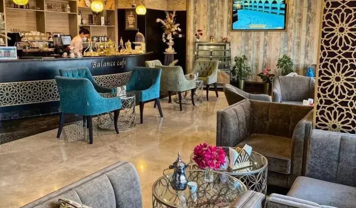 Royal View Hotel - Immagine 7