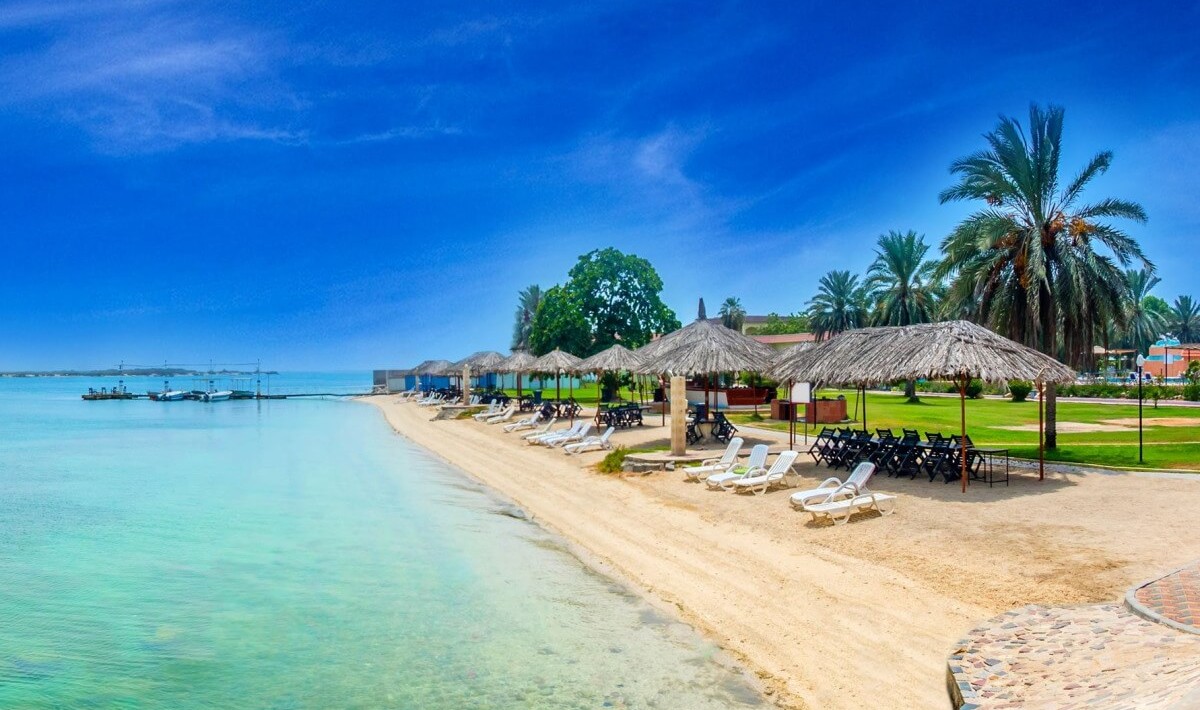 Flamingo Beach Hotel - Immagine 1