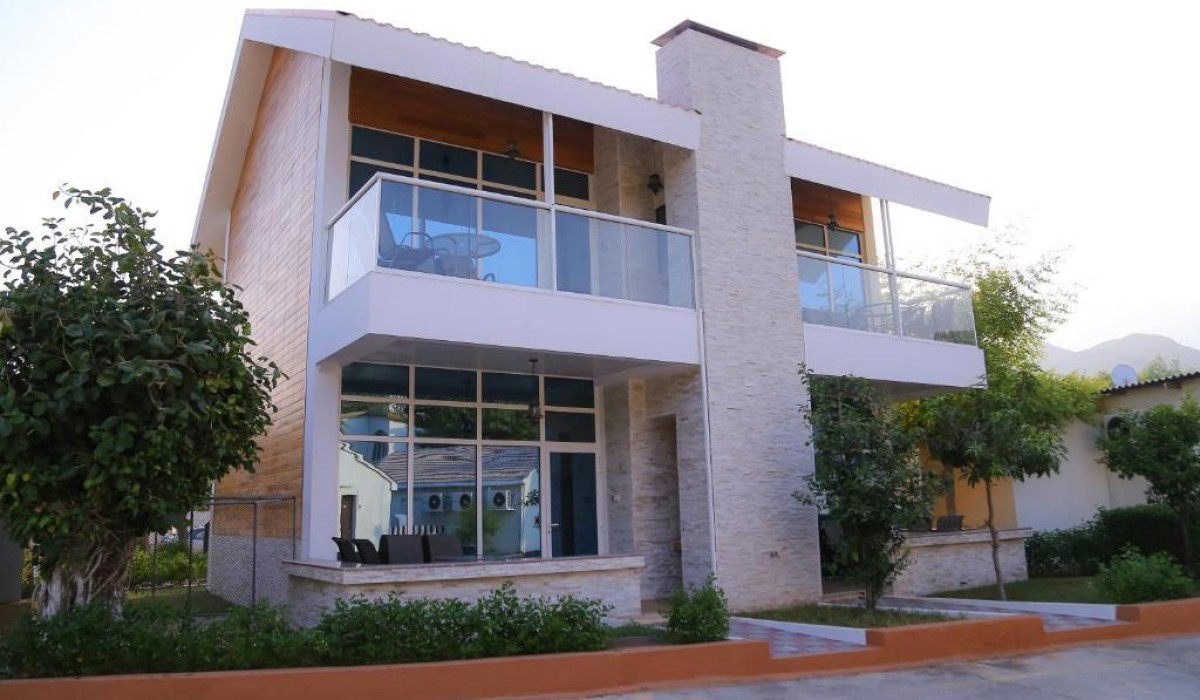 Sandy Beach Hotel and Resort - Immagine 2