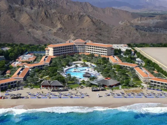 Fujairah Rotana Resort & Spa - Immagine 1