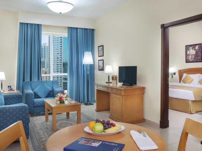Golden Tulip Sharjah Hotel Apartments - Immagine 6