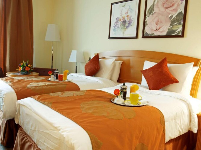 Golden Tulip Sharjah Hotel Apartments - Immagine 10