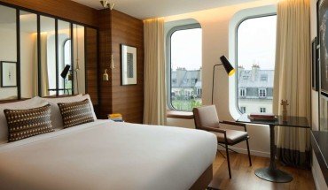 Renaissance Paris Republique Hotel