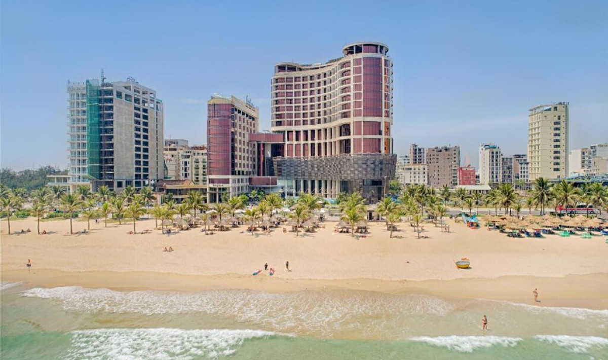 Holiday Beach Hotel Danang - Immagine 1