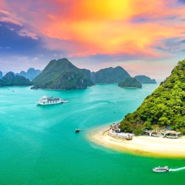 Tour Vietnam Experience