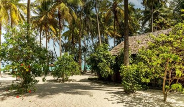 Kinazi Upepo Beach Hotel