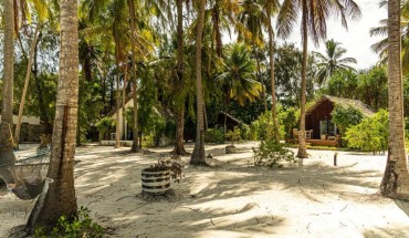 Kinazi Upepo Beach Hotel