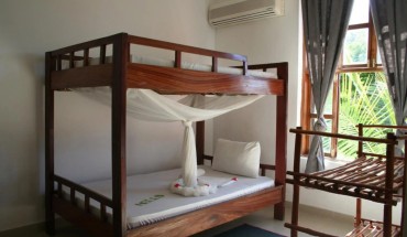 Moonshine Uroa Boutique Hotel