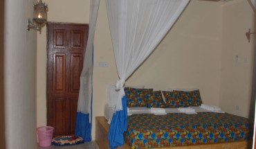 Blue Earth Beach Bungalows