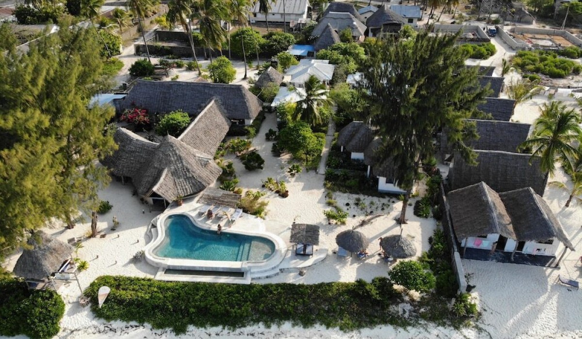 Driftwood Beach Lodge - Immagine 2