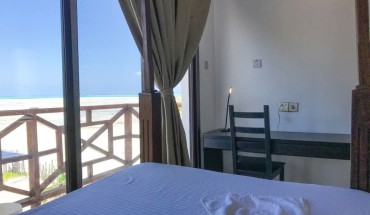 Jambiani White Sands Beach Bungalows