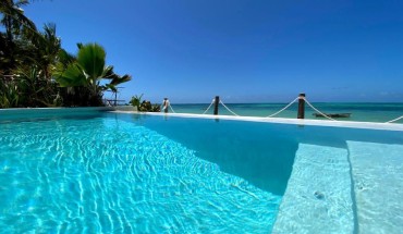 Joya' Beach Suites & Villa