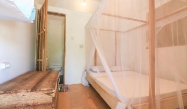 Yellow Card Apartment & Bungalow