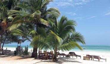 White Dream Lodge & Restaurant