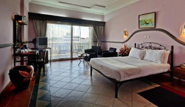 Sentrim Castle Royal Hotel