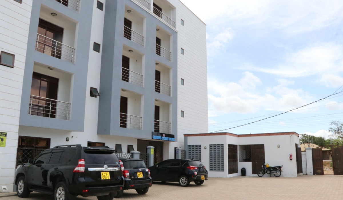 Queenscourt Hotel - Immagine 2