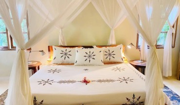 Allamanda Oleander Suite by YourHost