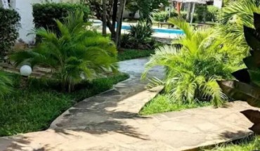 Green Malindi Apartments by RevSerene