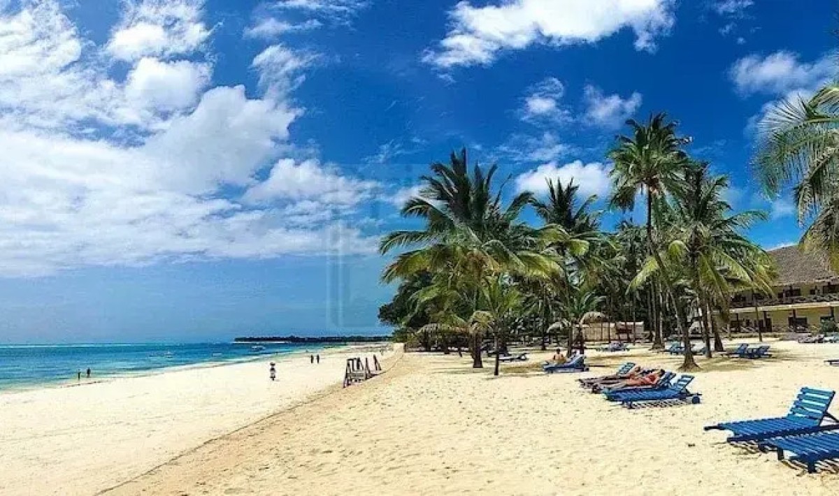 Pine Court Hotel - Immagine 1