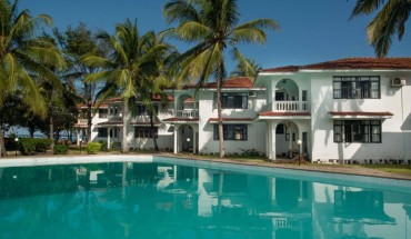 Bahari Dhow Beach Villas