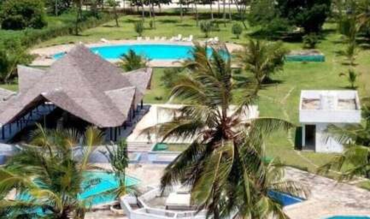 Lux Suites Golden Sun Studio Apartments - Immagine 1