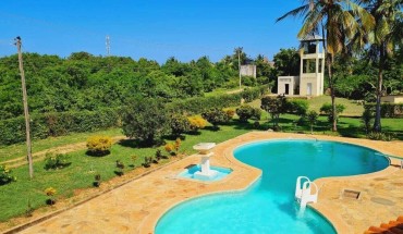 Lux Suites Sanuna Villas Diani