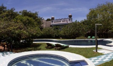 Mangro Hotel Diani Beach