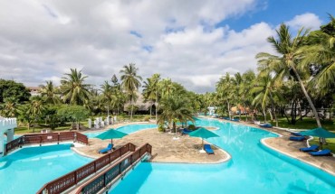 Southern Palms Beach Resort