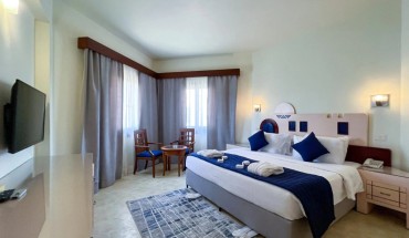 Nubian Island, Families and Couples only