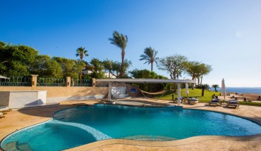 Ras Katy Sunset Views Guest house