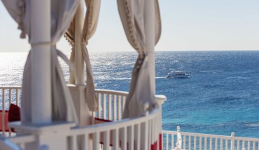 Reef Oasis Beach Resort