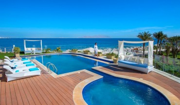 SUNRISE Arabian Beach Resort