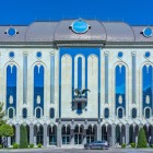 Il Museo Nazionale di Tbilisi custodisce tesori archeologici, ori antichi e reperti unici che raccontano millenni di storia e cultura georgiana.