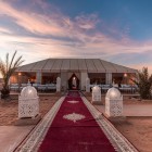 Meraviglioso campo tendato luxury nel deserto di Merzouga, tra le dune dorate dell’Erg Chebbi. Un’esperienza esclusiva nel cuore del Sahara marocchino