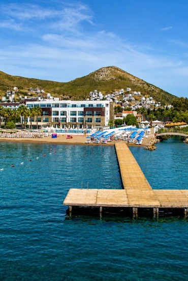 Tiana Beach Resort 7 notti da 489€ volo incluso - All inclusive