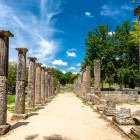 Tra le colonne della Palestra di Olimpia si allenavano gli atleti prima dei Giochi Olimpici. Qui nacque lo spirito olimpico che ancora oggi unisce il mondo.