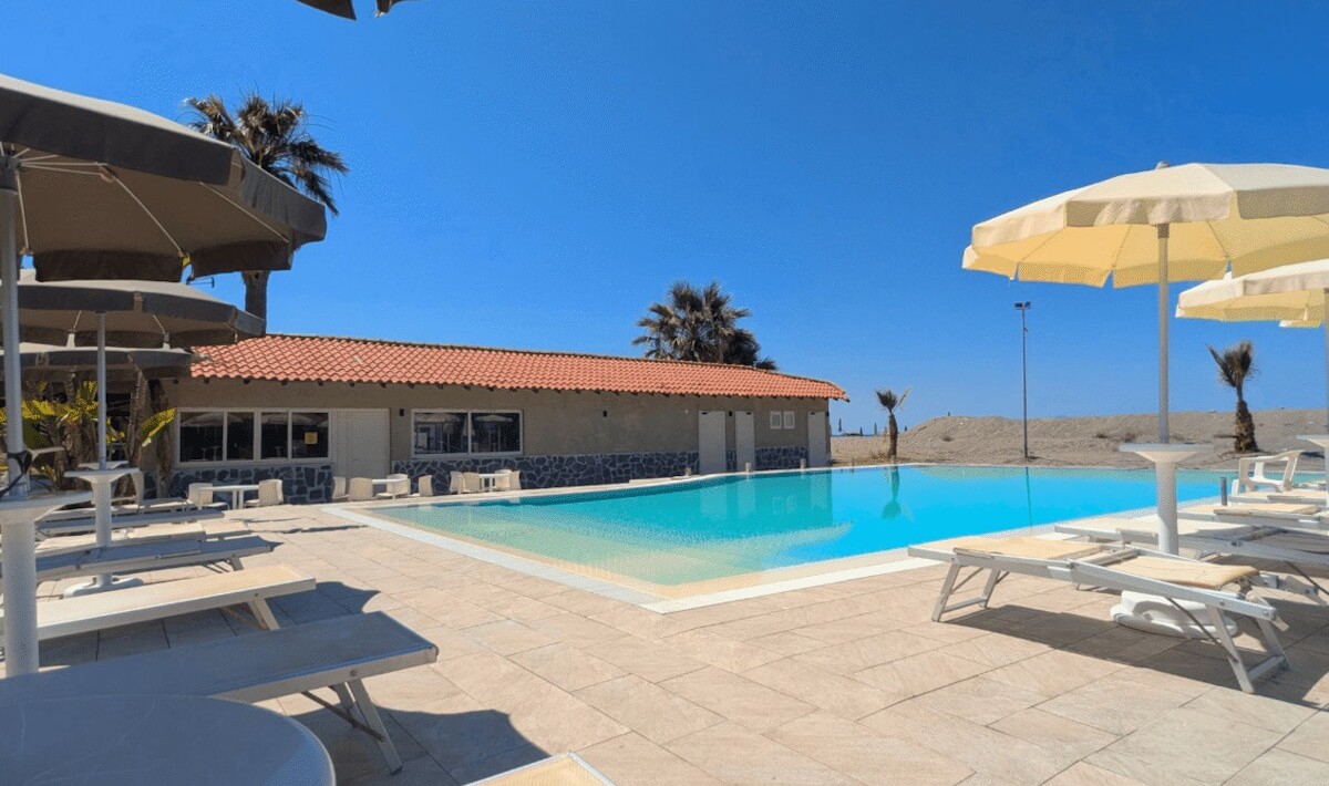 Patti Beach Resort - Immagine 1