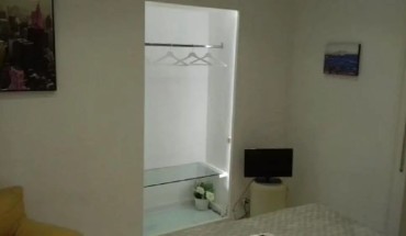 BB Chiaia Rooms